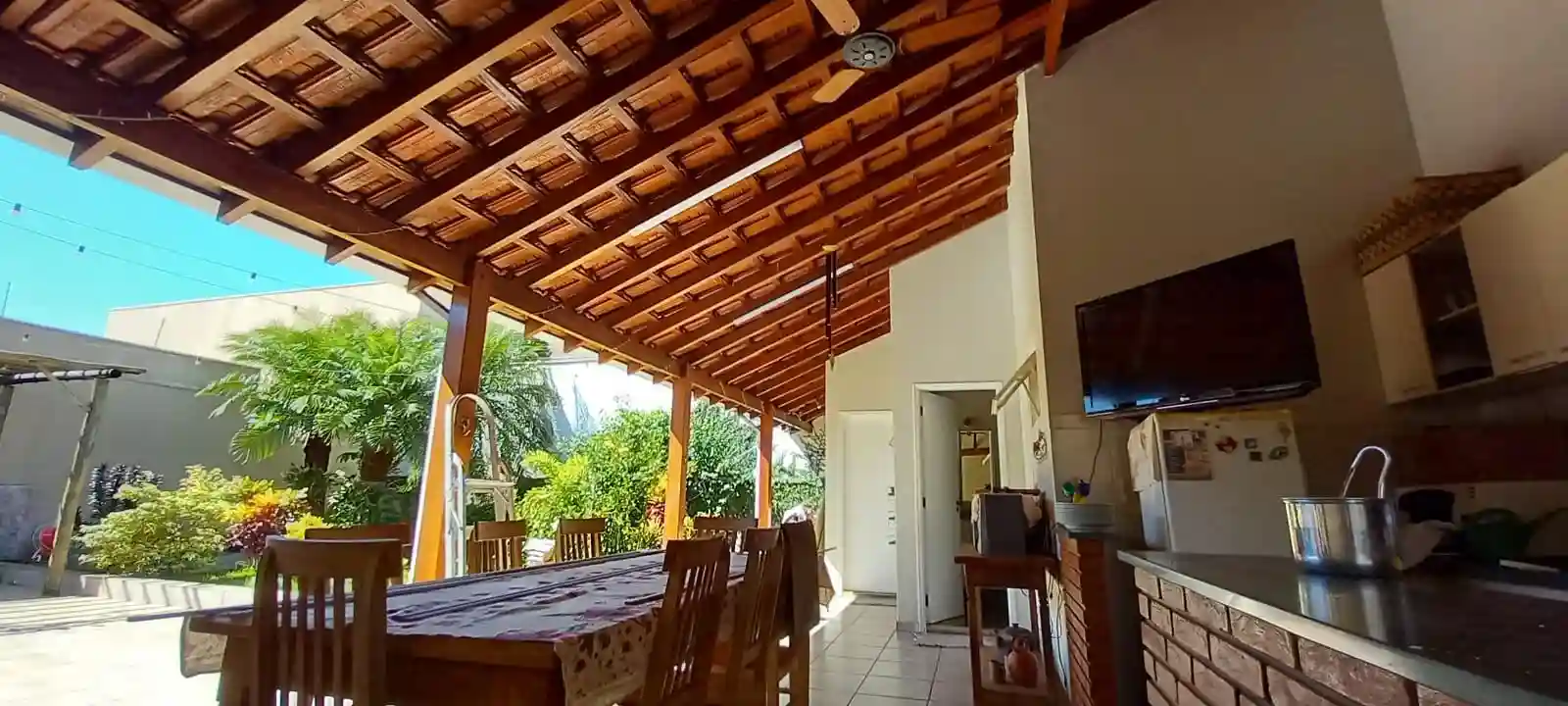 Casa com 3 quartos à venda, 220m² — foto 9 de 34
