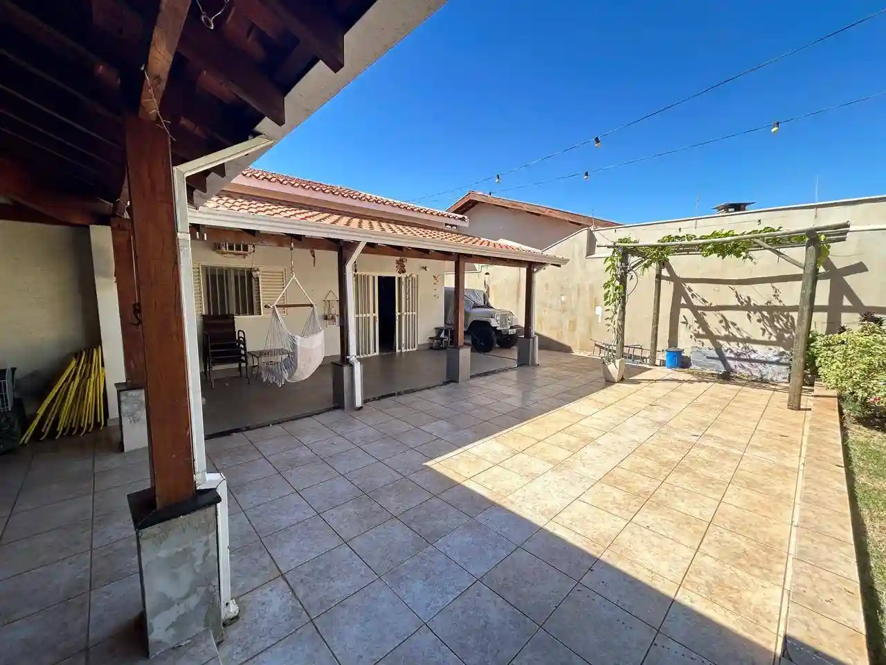Casa com 3 quartos à venda, 220m² — foto 14 de 34