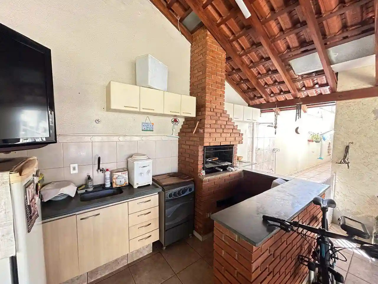 Casa com 3 quartos à venda, 220m² — foto 26 de 34