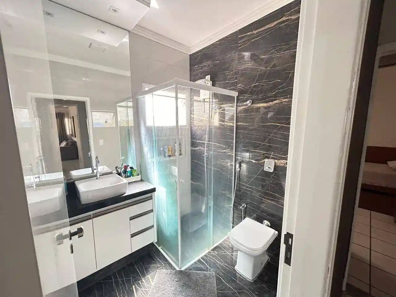 Casa com 3 quartos à venda, 220m² — foto 8 de 34