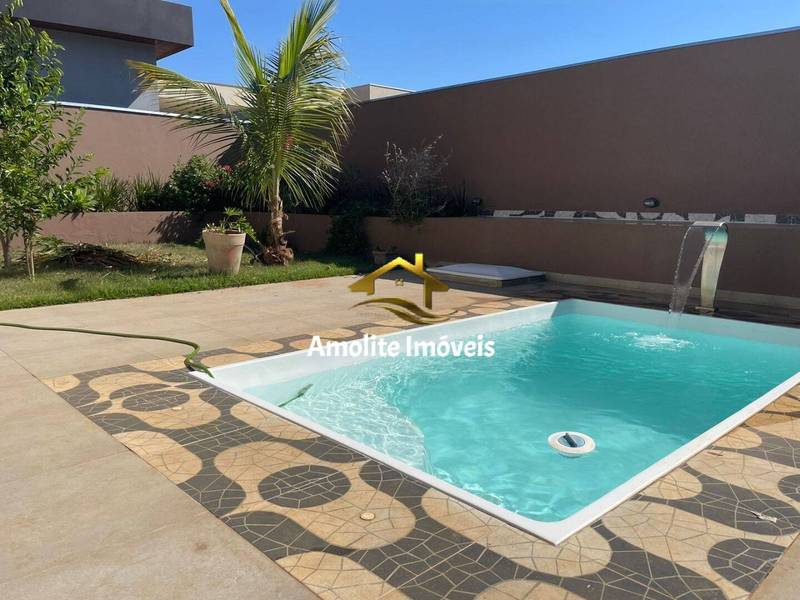 Casa de Condomínio com 4 quartos à venda, 300m² — foto 5 de 38