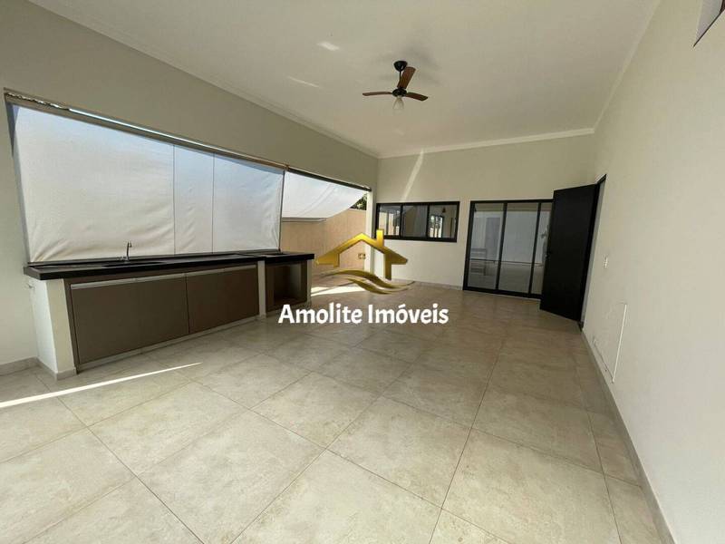 Casa de Condomínio com 4 quartos à venda, 300m² — foto 7 de 38