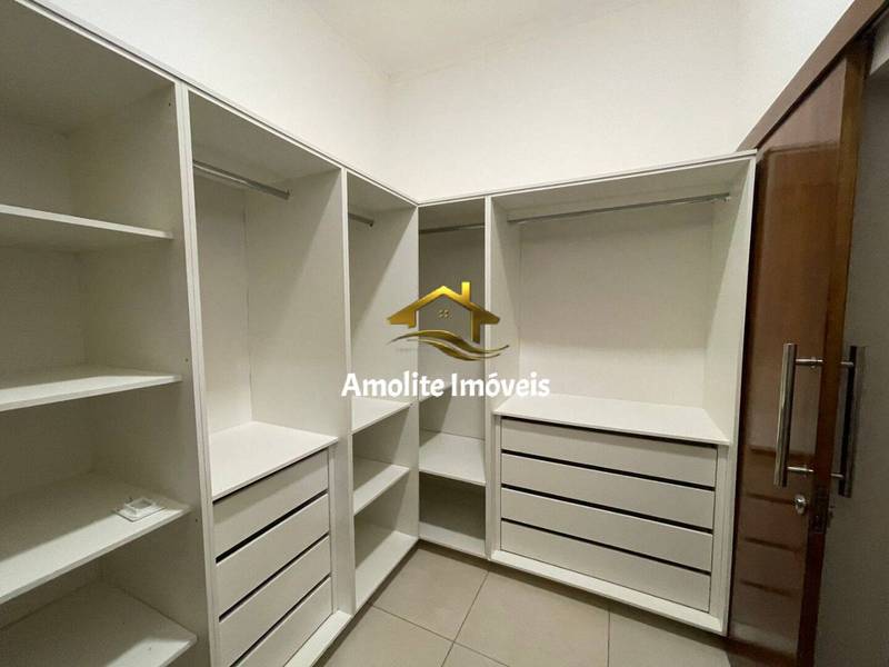 Casa de Condomínio com 4 quartos à venda, 300m² — foto 15 de 38