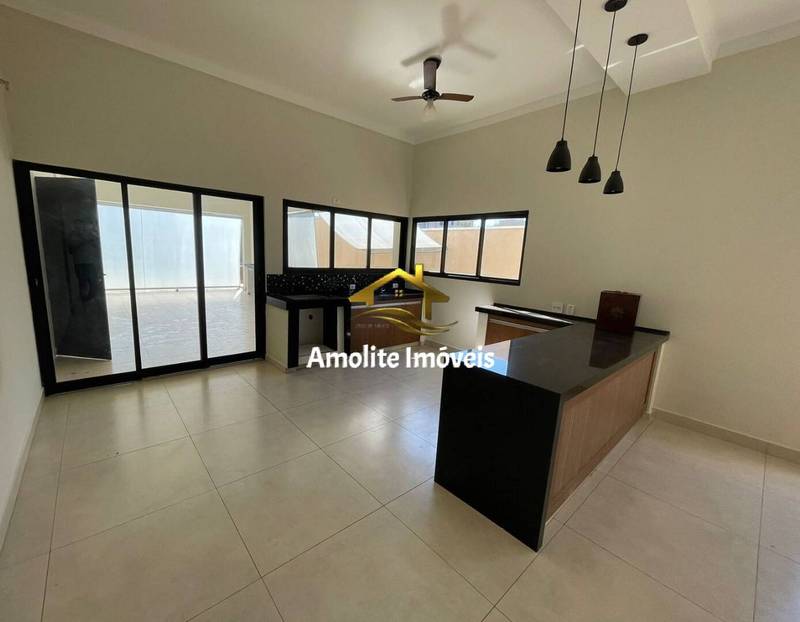 Casa de Condomínio com 4 quartos à venda, 300m² — foto 8 de 38
