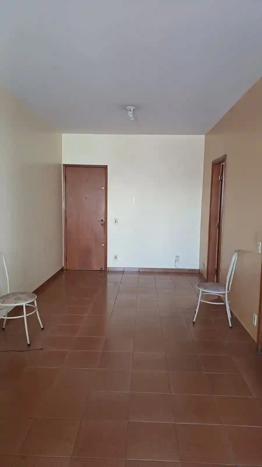 Apartamento com 3 quartos à venda, 98m² — foto 3 de 16