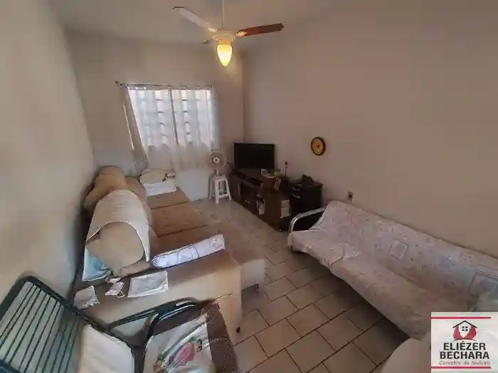 Casa com 3 quartos à venda, 80m² — foto 2 de 20