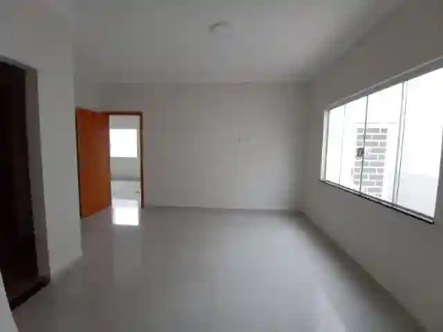 Casa com 2 quartos à venda, 95m² — foto 3 de 6