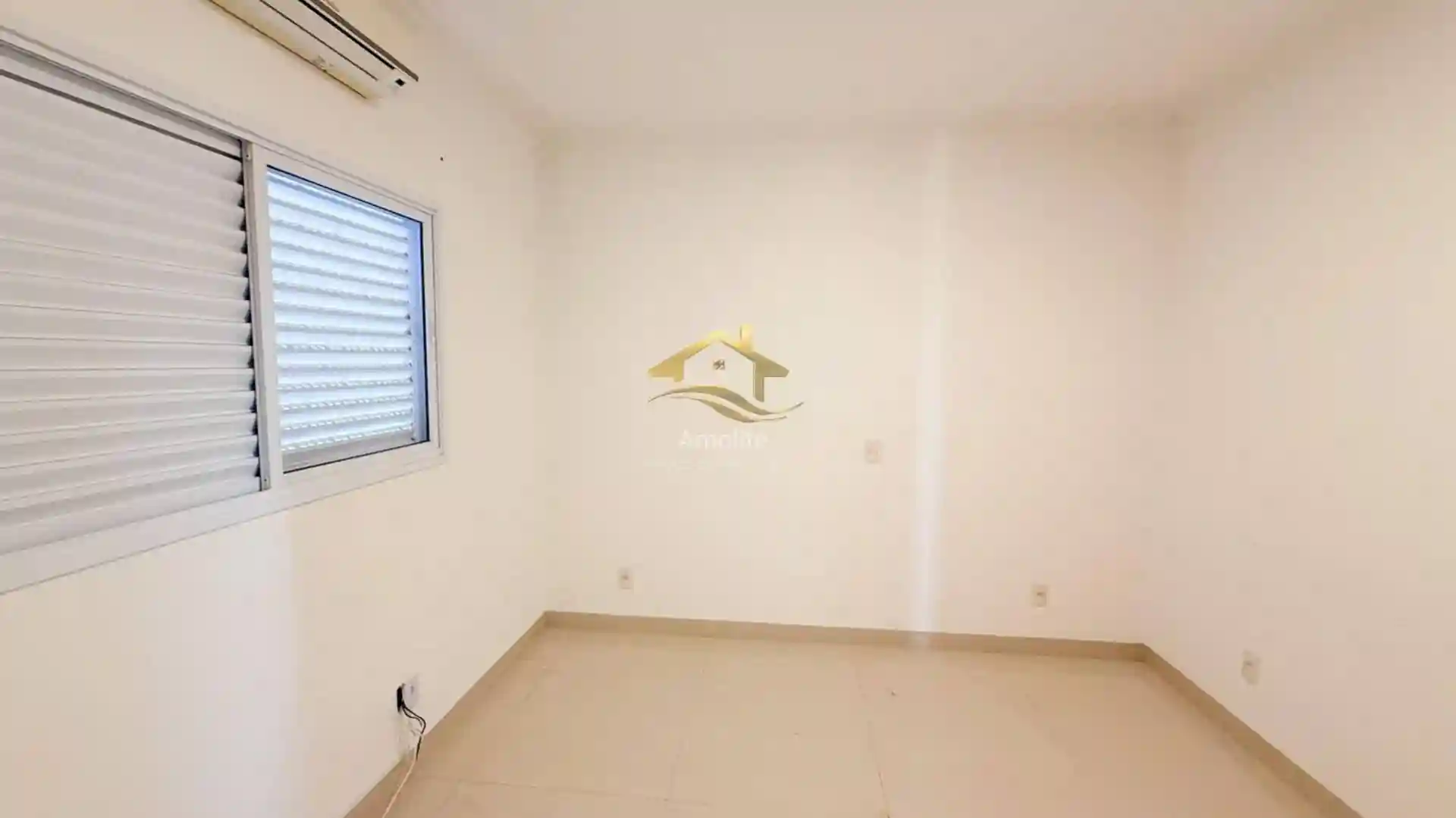 Casa de Condomínio com 3 quartos à venda, 370m² — foto 4 de 22