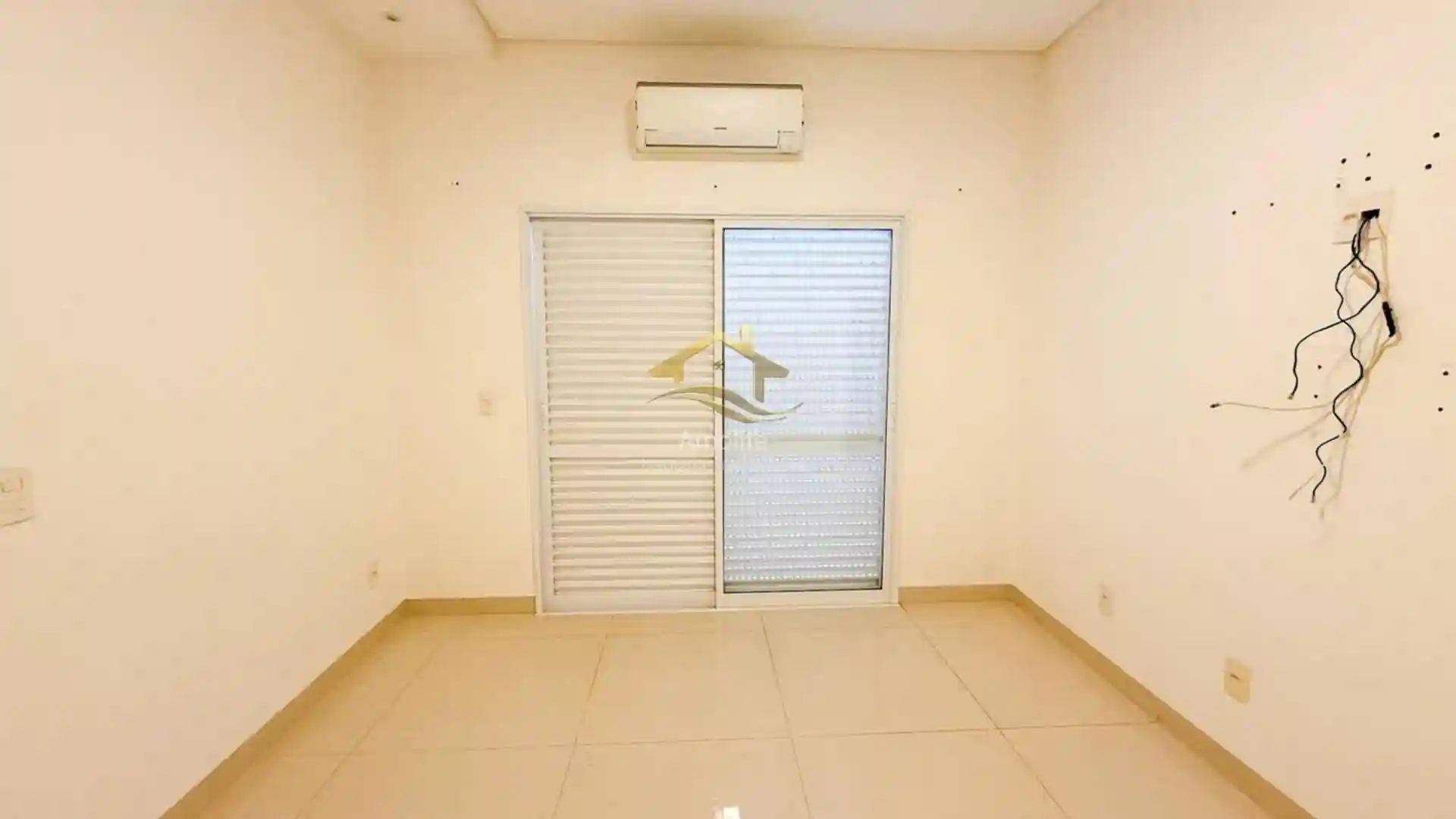 Casa de Condomínio com 3 quartos à venda, 370m² — foto 15 de 22