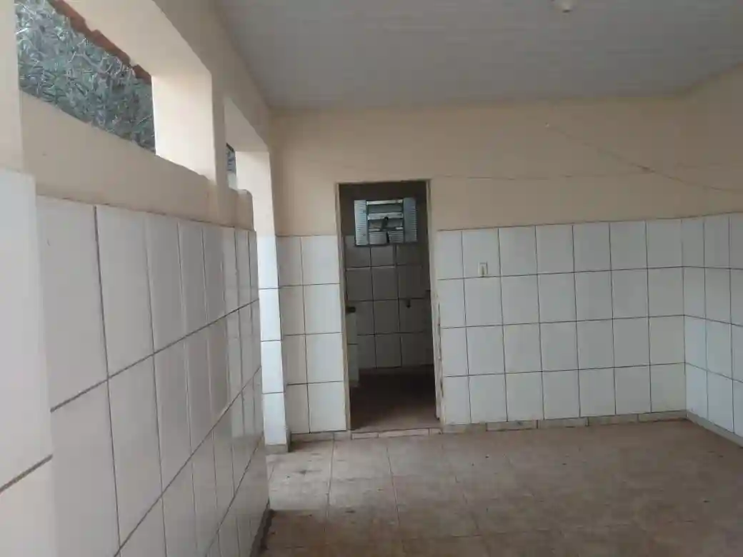 Casa com 3 quartos à venda, 222m² — foto 6 de 7