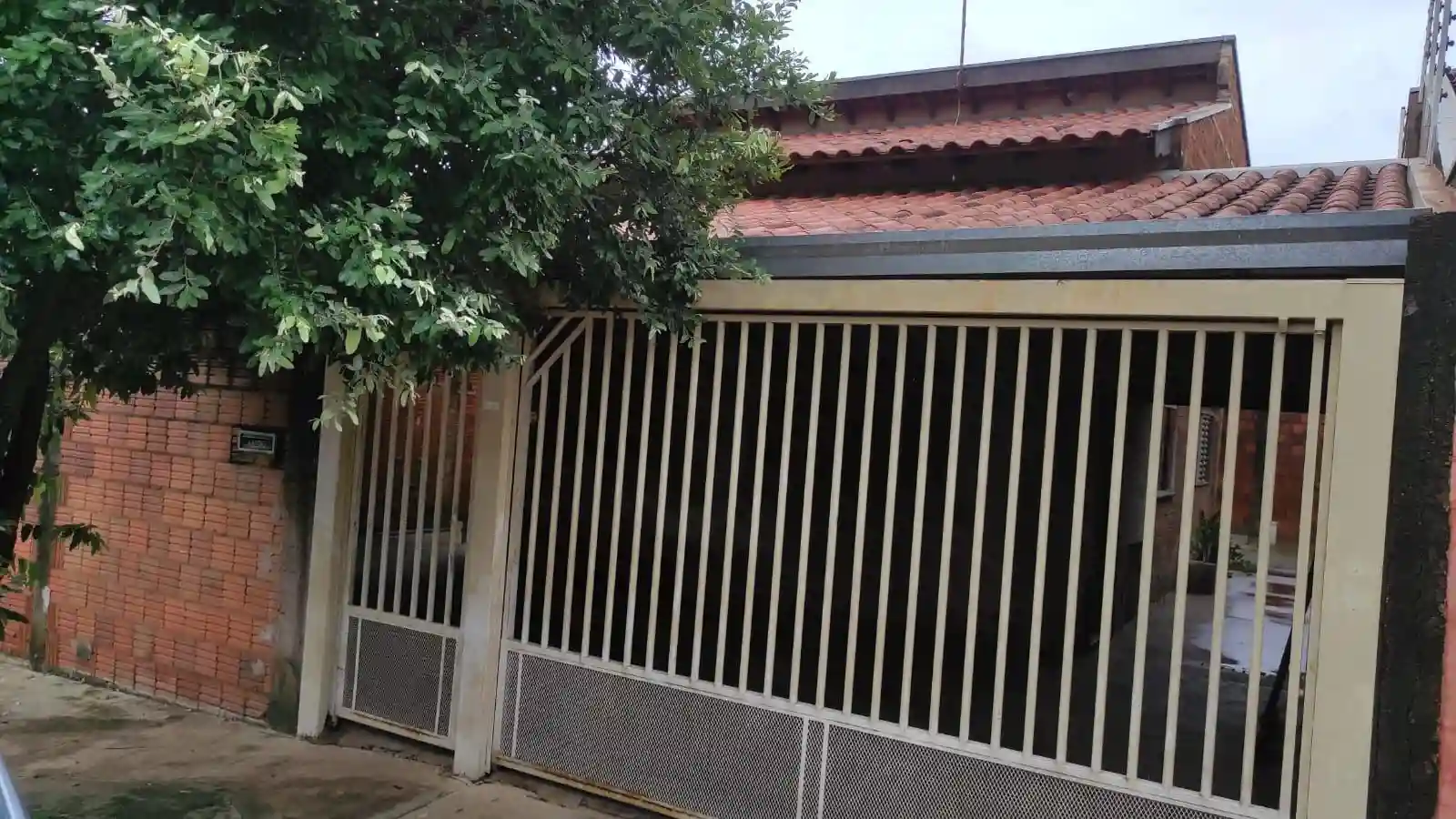 Casa com 2 quartos à venda, 120m² — foto 2 de 22
