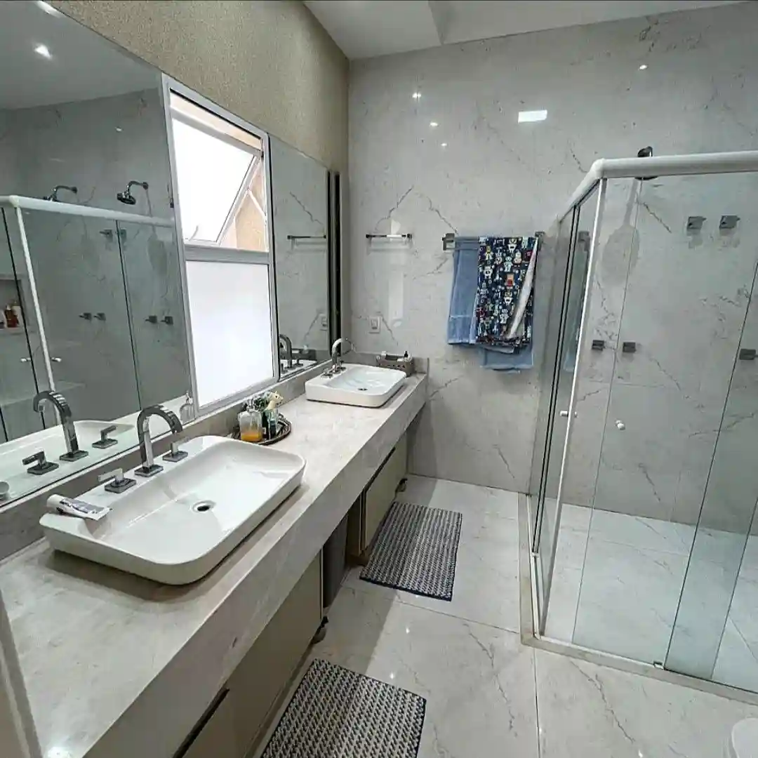 Casa de Condomínio com 3 quartos à venda, 240m² — foto 10 de 10
