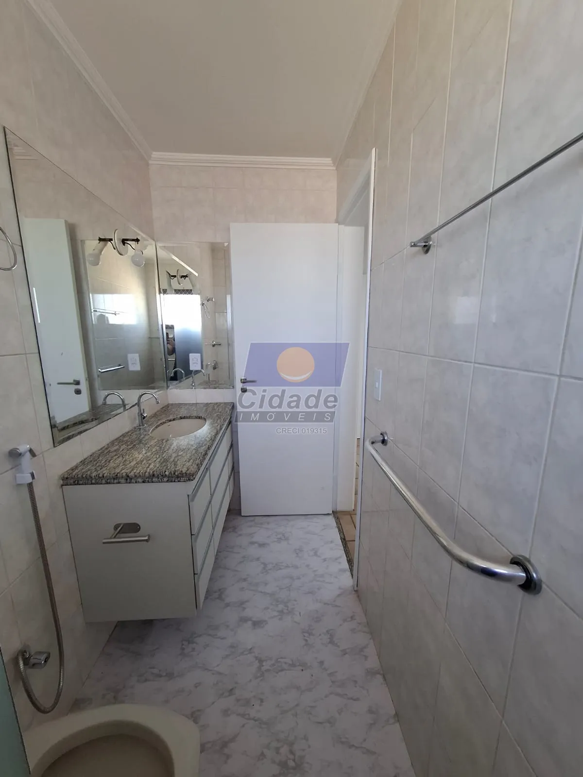 Apartamento com 3 quartos para aluguel, 125m² — foto 11 de 15