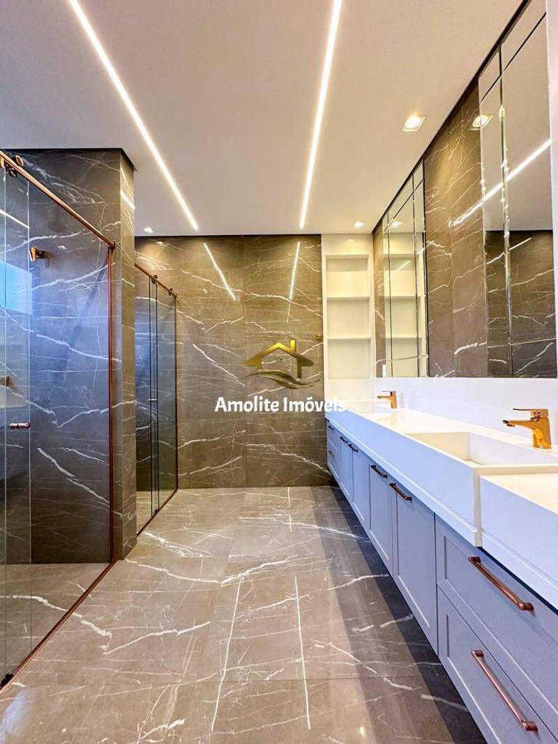 Casa de Condomínio com 4 quartos à venda, 464m² — foto 4 de 19