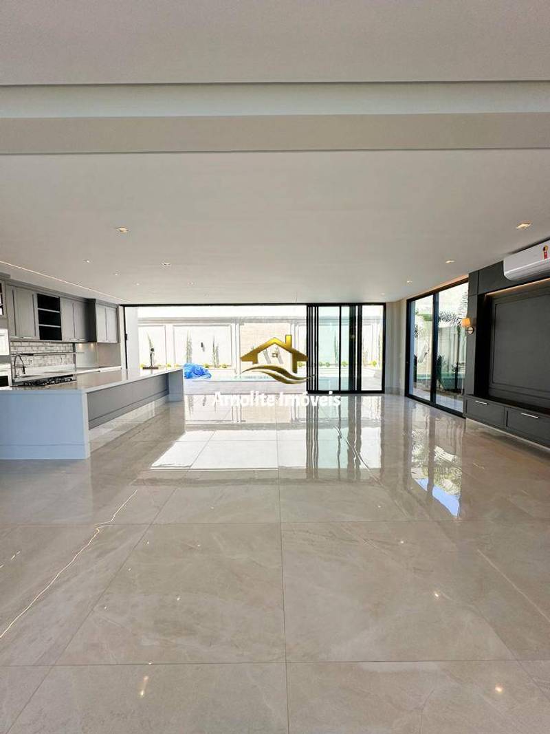 Casa de Condomínio com 4 quartos à venda, 464m² — foto 13 de 19