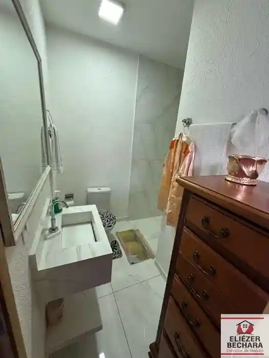 Casa com 3 quartos à venda, 130m² — foto 3 de 18