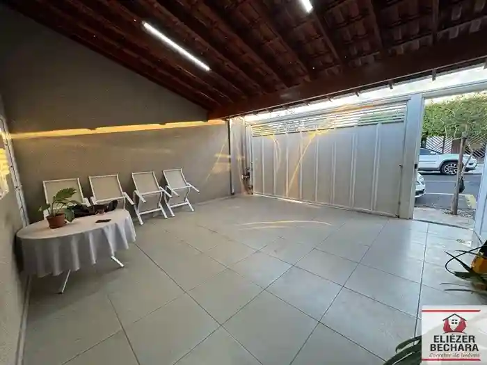 Casa com 3 quartos à venda, 130m² — foto 13 de 18