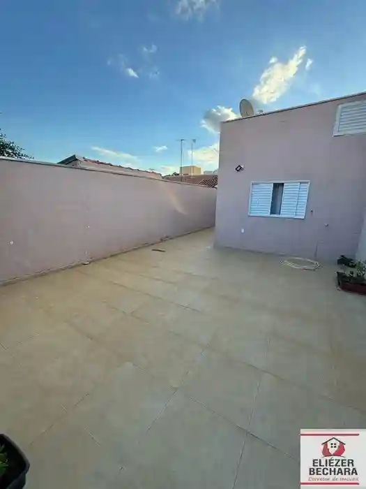 Casa com 3 quartos à venda, 130m² — foto 16 de 18
