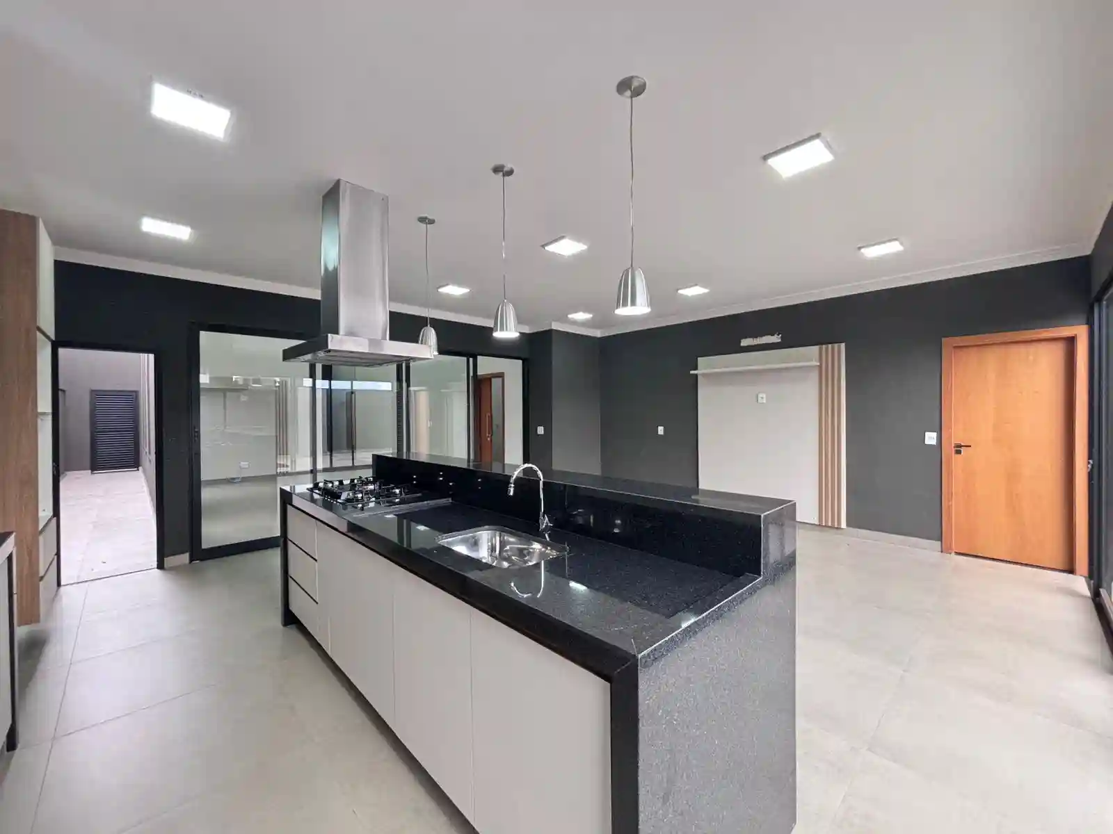 Casa de Condomínio com 3 quartos à venda, 360m² — foto 6 de 42