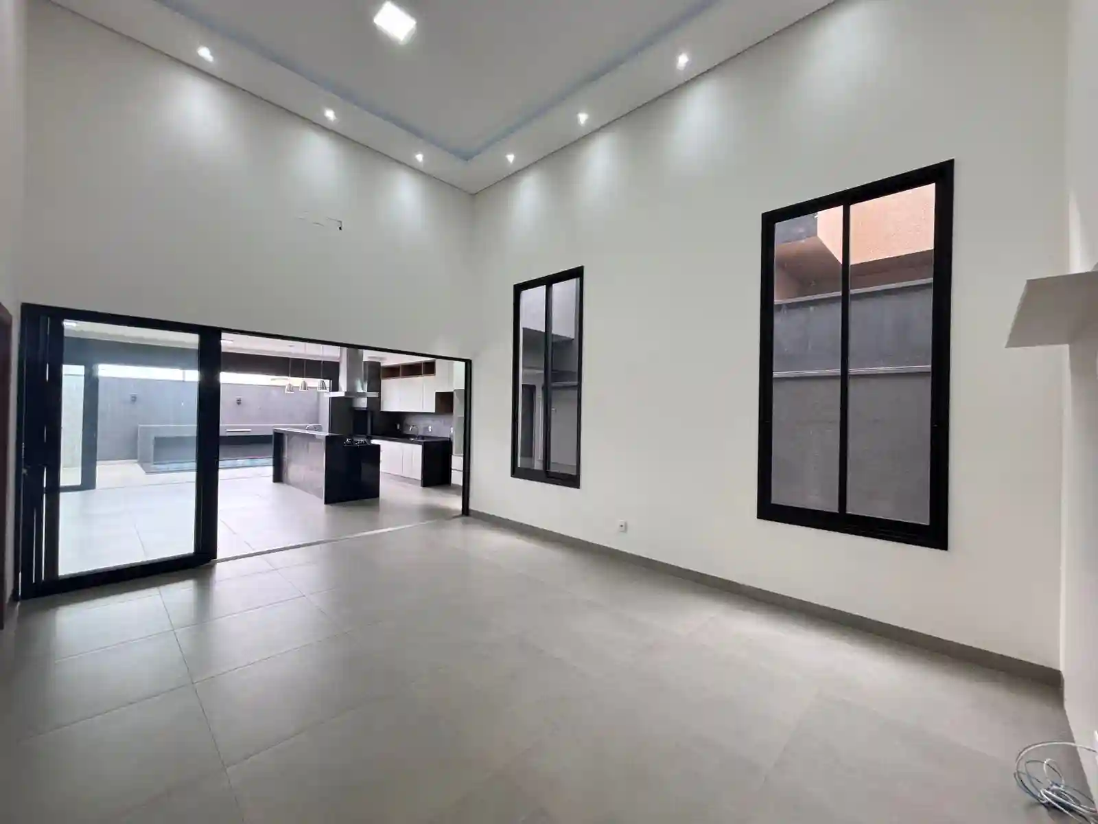 Casa de Condomínio com 3 quartos à venda, 360m² — foto 34 de 42