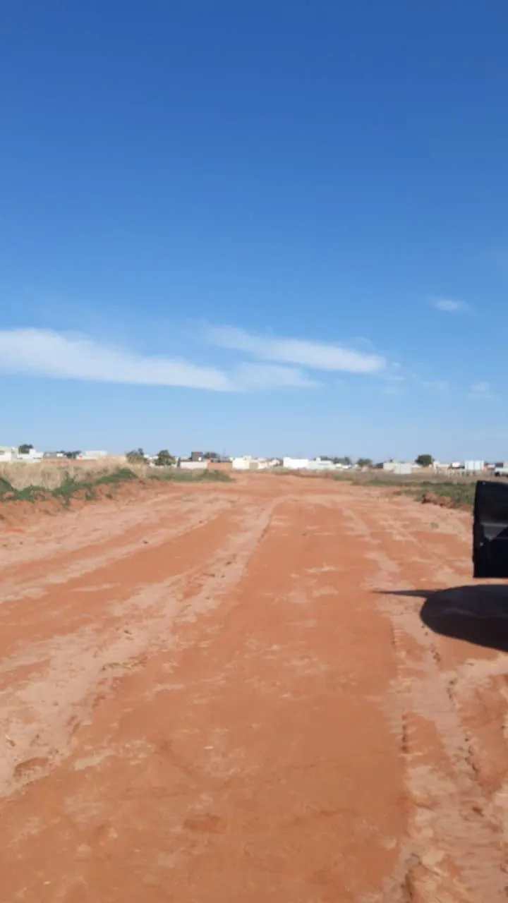 Terreno / Lote / Condomínio à venda, 201m² — foto 6 de 7