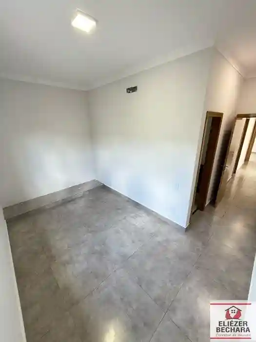 Casa com 3 quartos à venda, 120m² — foto 3 de 26