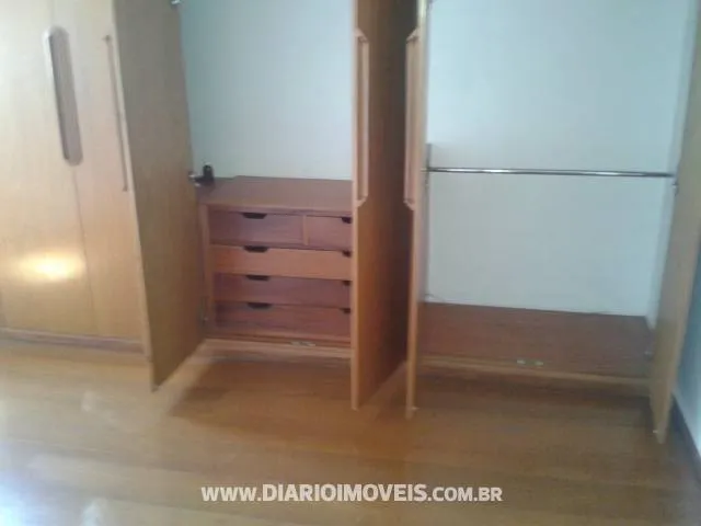 Apartamento à venda — foto 2 de 2