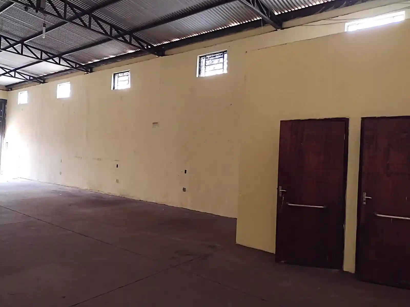 Loja / Salão / Ponto Comercial  para aluguel, 200m² — foto 3 de 6
