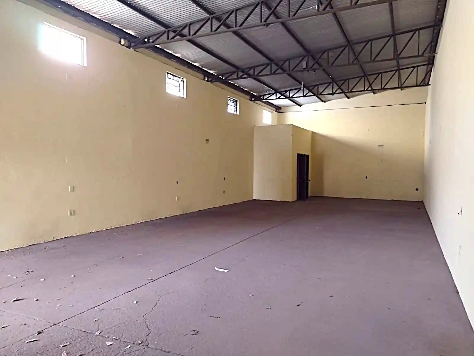 Loja / Salão / Ponto Comercial  para aluguel, 200m² — foto 5 de 6