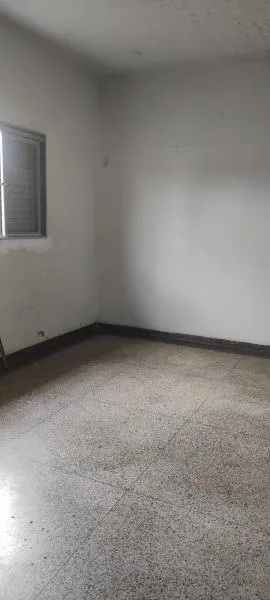 Casa à venda — foto 3 de 4