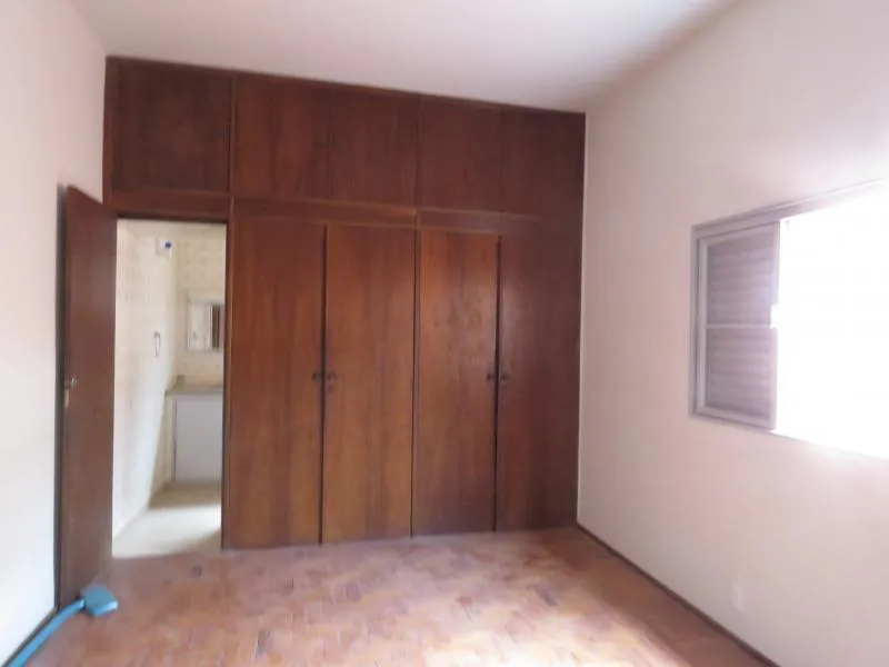 Casa à venda — foto 4 de 5