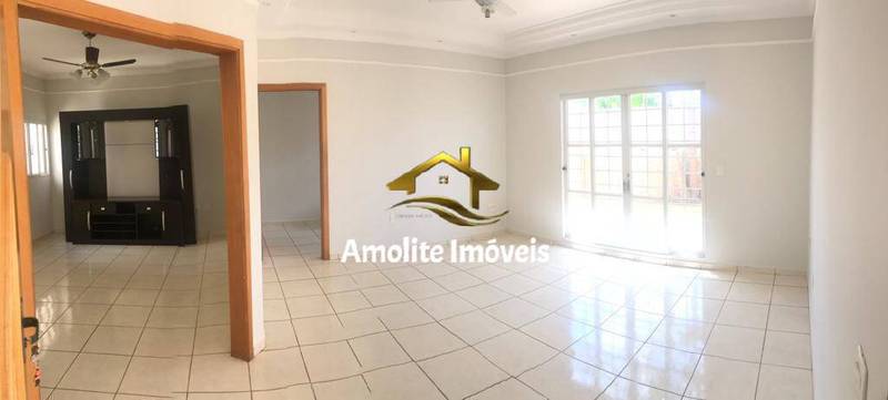 Casa de Condomínio com 4 quartos à venda, 240m² — foto 3 de 27