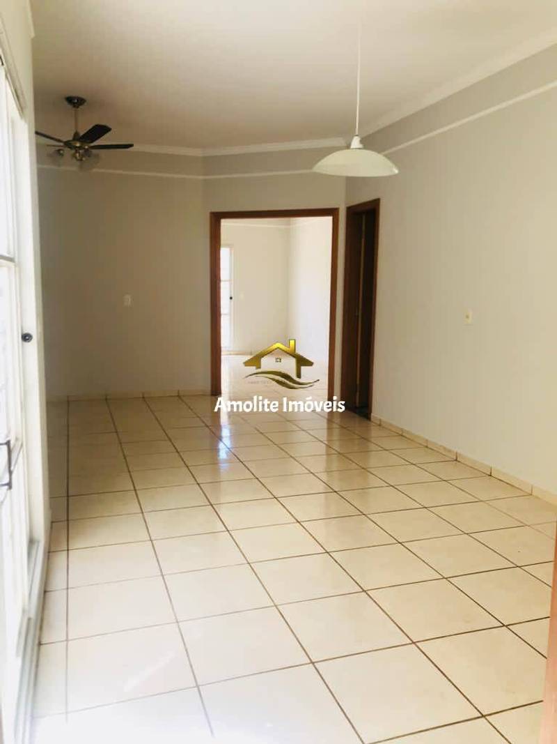 Casa de Condomínio com 4 quartos à venda, 240m² — foto 22 de 27