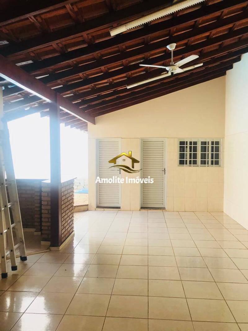Casa de Condomínio com 4 quartos à venda, 240m² — foto 20 de 27