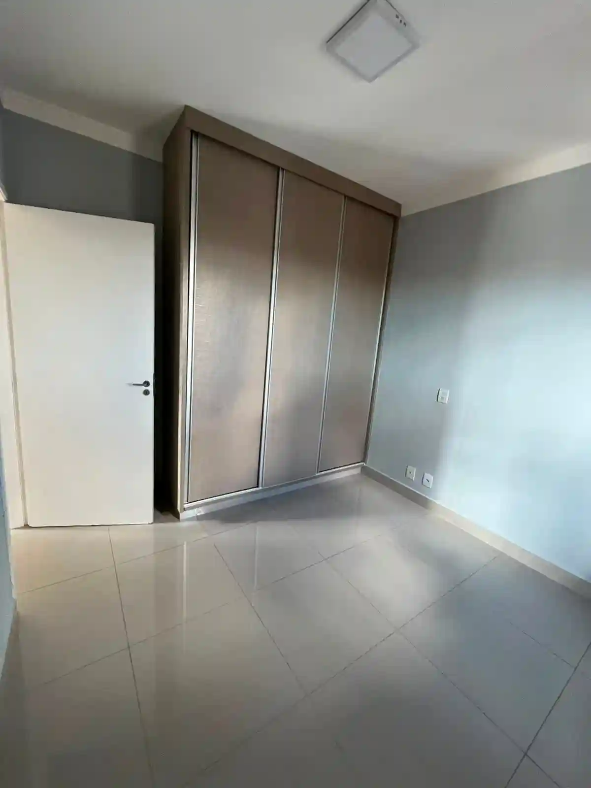 Apartamento com 2 quartos à venda, 70m² — foto 9 de 16