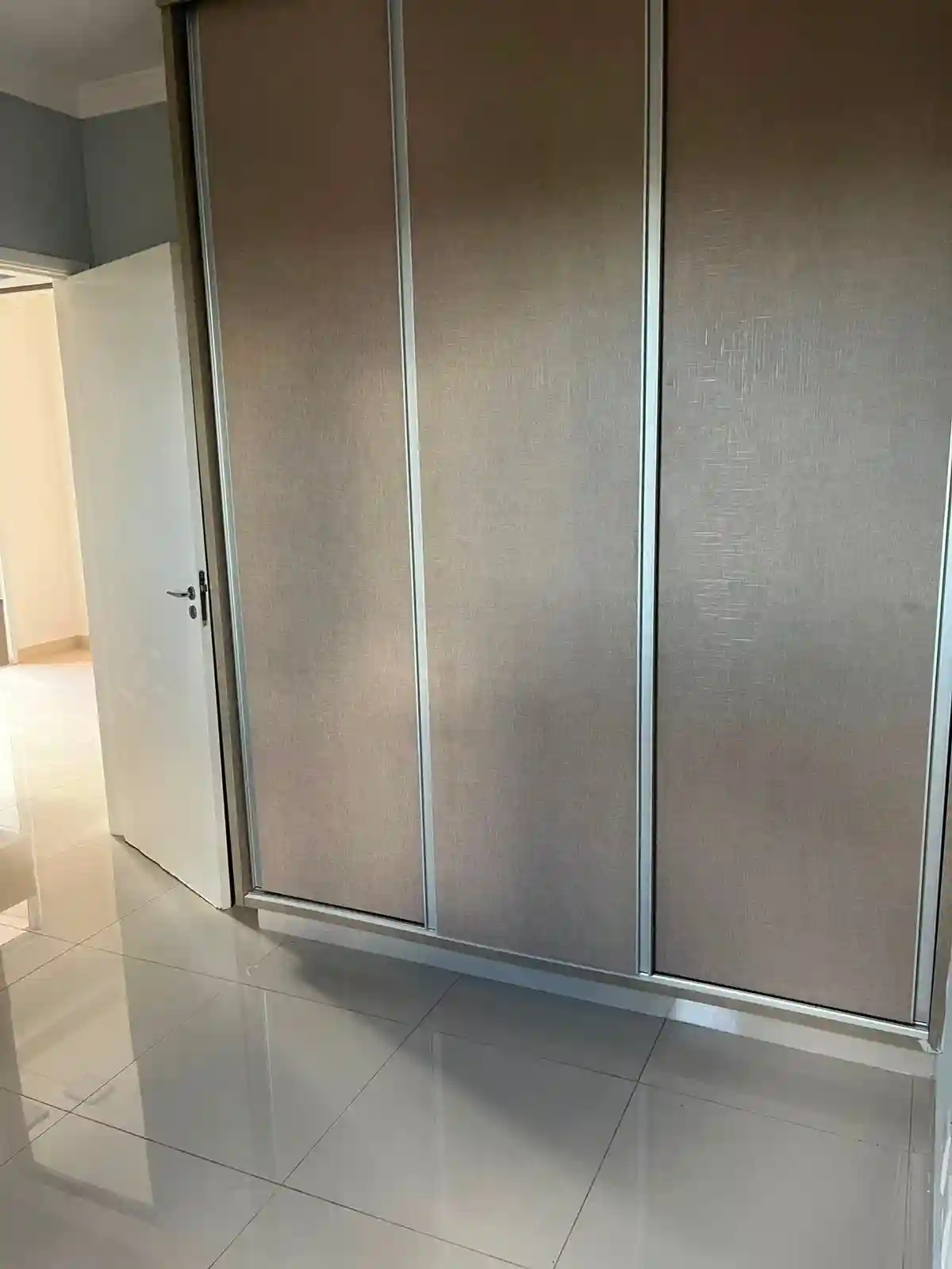 Apartamento com 2 quartos à venda, 70m² — foto 8 de 16