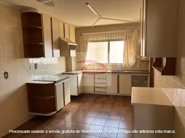 Apartamento com 3 quartos para aluguel, 200m² — foto 13 de 18