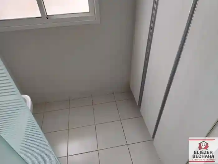 Apartamento com 2 quartos à venda, 75m² — foto 29 de 59