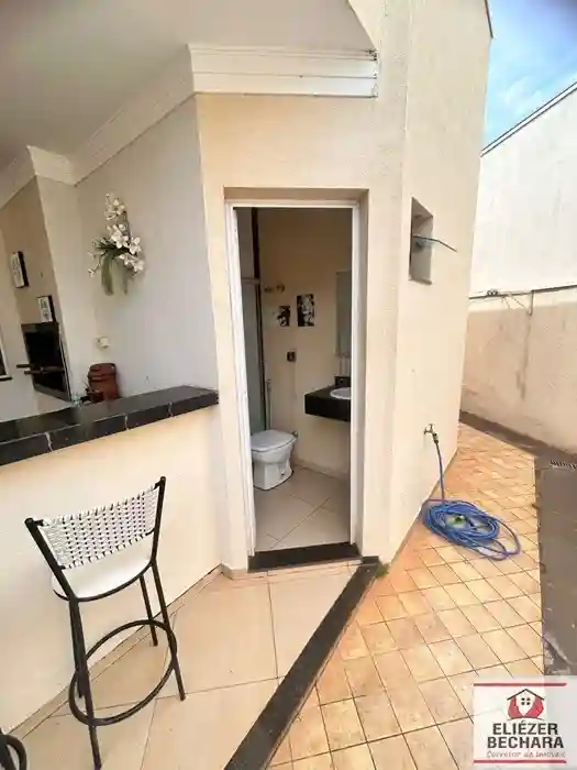 Casa de Condomínio com 3 quartos à venda, 140m² — foto 18 de 25