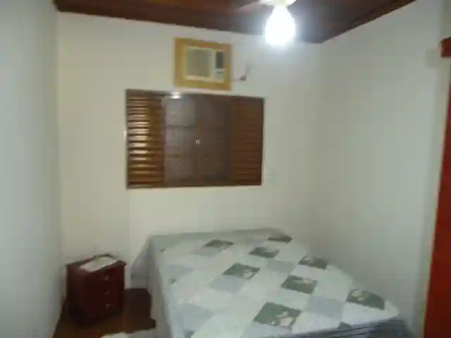 Casa à venda — foto 13 de 21