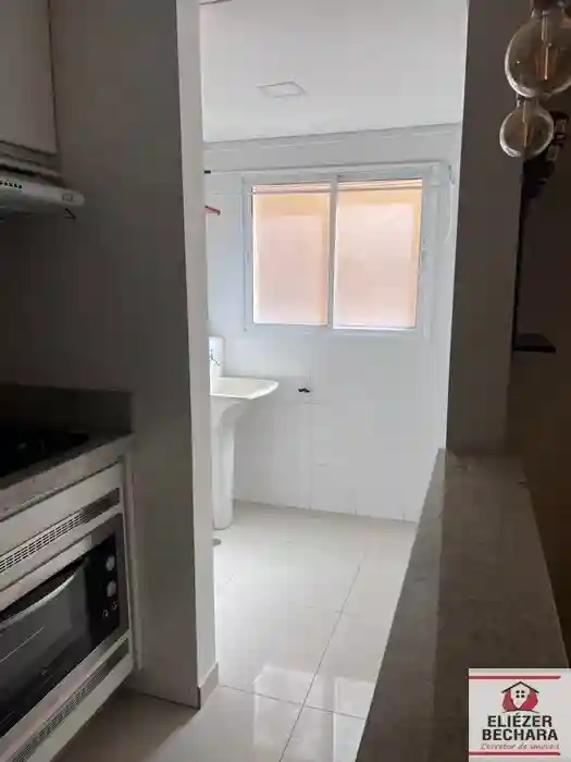 Apartamento com 2 quartos à venda, 55m² — foto 4 de 7