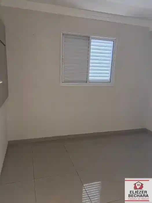 Apartamento com 2 quartos à venda, 55m² — foto 2 de 7