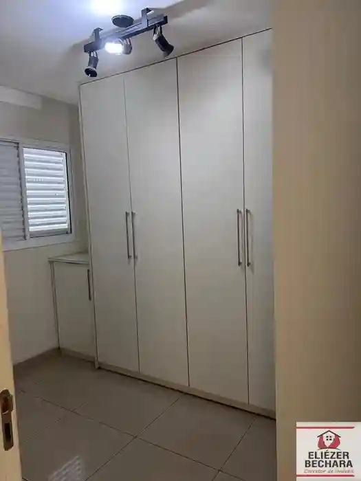 Apartamento com 2 quartos à venda, 55m² — foto 3 de 7