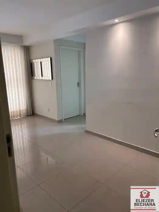 Apartamento com 2 quartos à venda, 55m² — foto 1 de 7