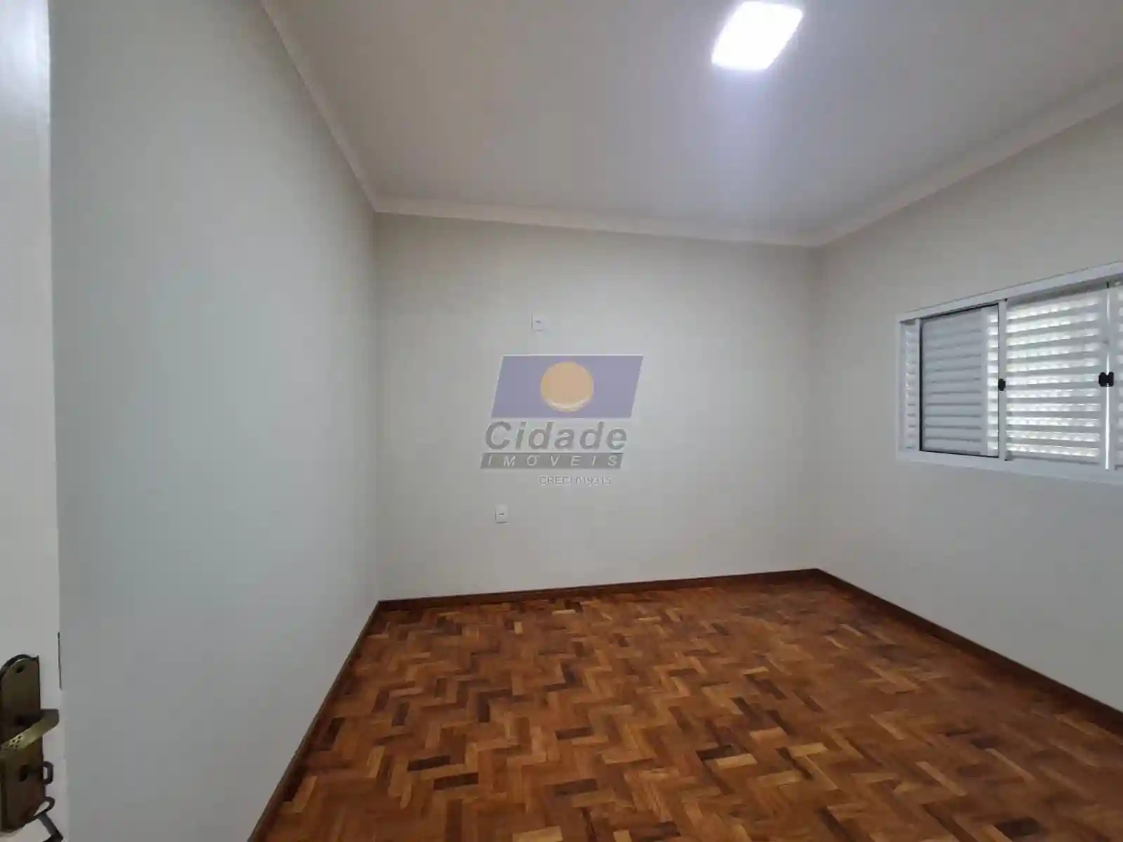 Casa com 3 quartos à venda, 160m² — foto 9 de 16