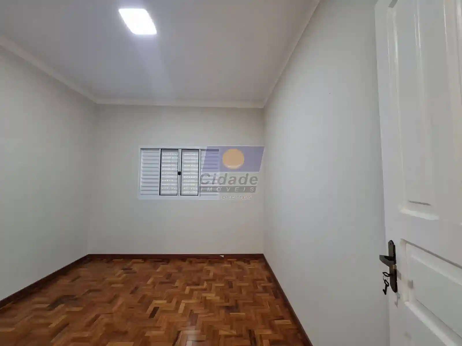 Casa com 3 quartos à venda, 160m² — foto 10 de 16