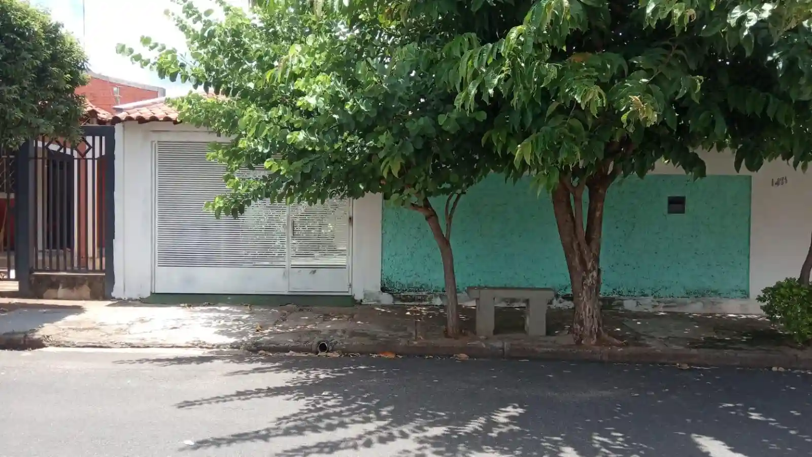 Casa com 2 quartos à venda, 180m² — foto 1 de 13