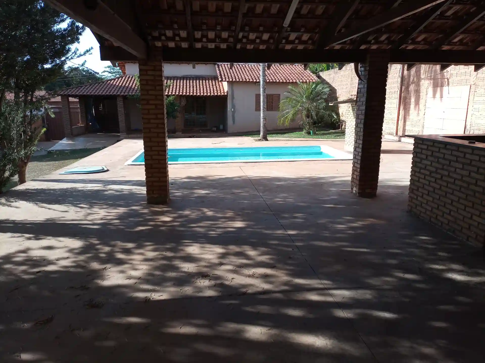 Fazenda / Sítio / Chácara com 2 quartos à venda, 1000m² — foto 1 de 15