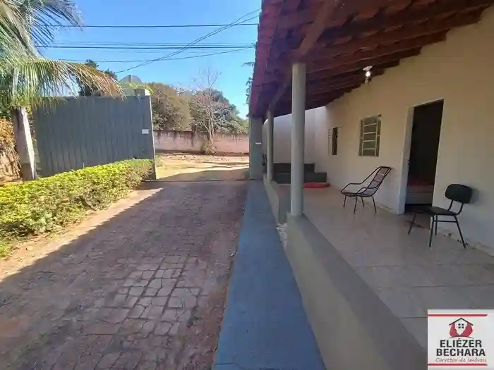 Fazenda / Sítio / Chácara com 3 quartos à venda, 5000m² — foto 2 de 59