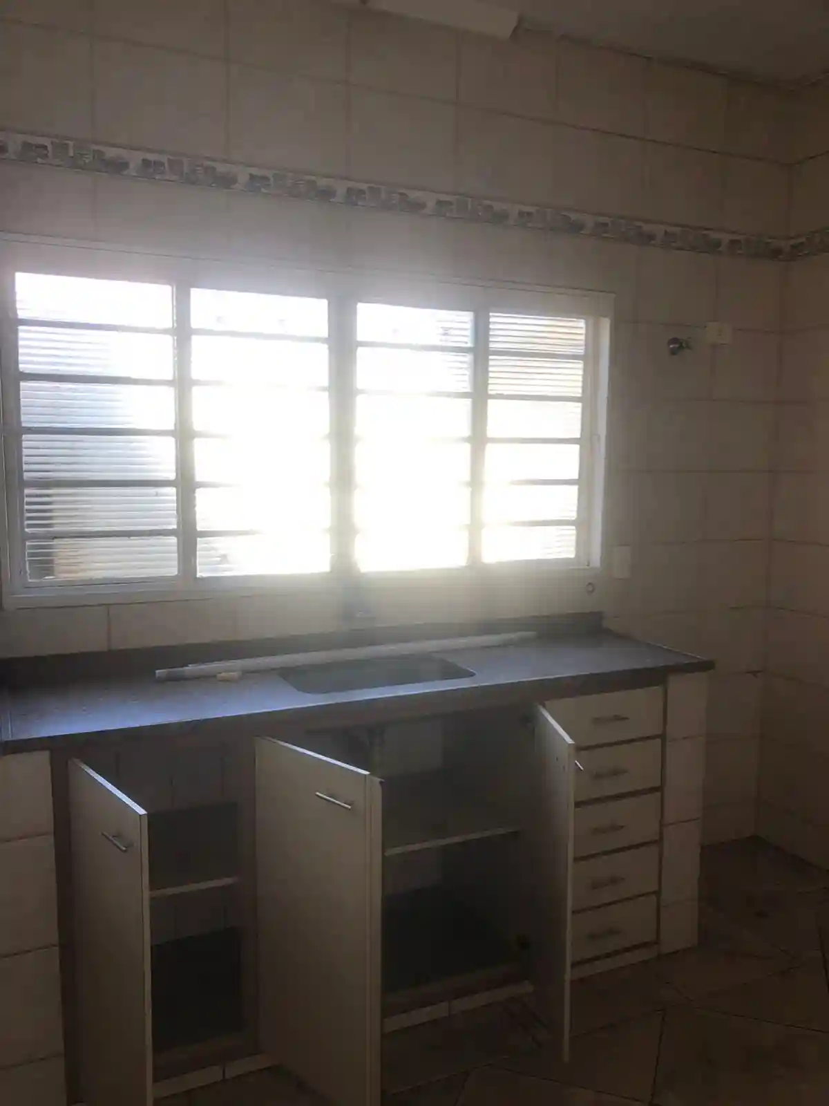 Casa com 3 quartos à venda, 171m² — foto 9 de 16